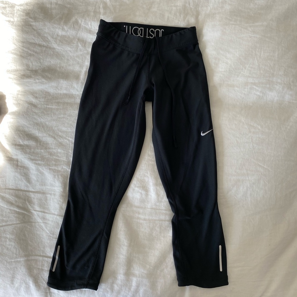 Nike cropped workout pants